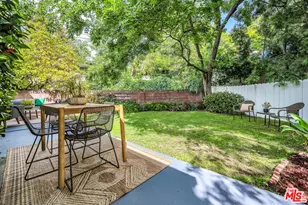 12243 Kling St, Valley Village, CA 91607 - Photo 33