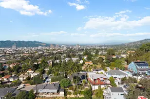 755 Luton Dr, Glendale, CA 91206 - Photo 45