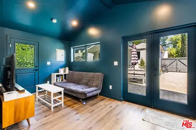 11920 Hartsook St, Valley Village, CA 91607 - Photo 29