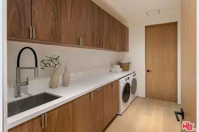 1525 Marlay Dr, Los Angeles, CA 90069 - Photo 19