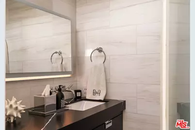 133 Ocean Park Blvd, Santa Monica, CA 90405 - Photo 25