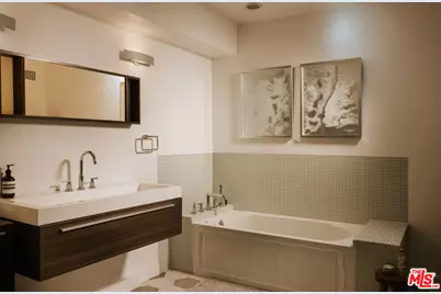 2169 Stanley Hills Dr, Los Angeles, CA 90046 - Photo 15