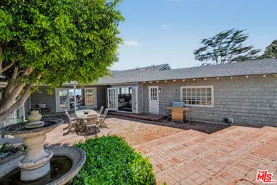 17763 Sabbiadoro Way, Pacific Palisades, CA 90272 - Photo 23