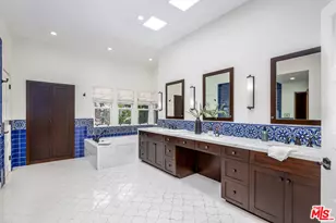 26743 Via Linda St, Malibu, CA 90265 - Photo 11