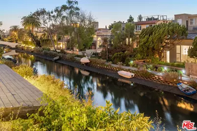 432 Sherman Canal, Venice, CA 90291 - Photo 39