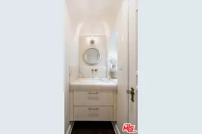 615 S Highland Ave, Los Angeles, CA 90036 - Photo 17