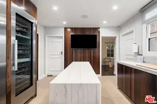615 S Highland Ave, Los Angeles, CA 90036 - Photo 15