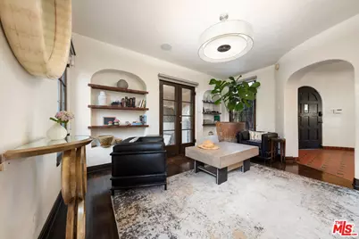 615 S Highland Ave, Los Angeles, CA 90036 - Photo 3