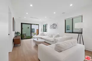 2911 S Rimpau Blvd, Los Angeles, CA 90016 - Photo 7
