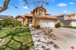 729 Whitlatch Dr, Lancaster, CA 93535 - Photo 3