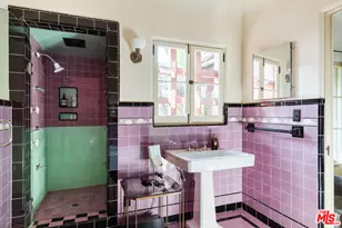 5000 Finley Ave, Los Angeles, CA 90027 - Photo 23