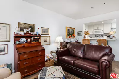 501 Palisades Dr #106, Pacific Palisades, CA 90272 - Photo 7