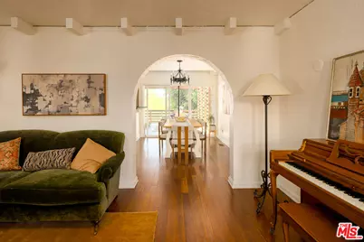 6146 Strickland Ave, Los Angeles, CA 90042 - Photo 9