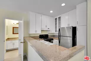 11645 Montana Ave, Los Angeles, CA 90049 - Photo 25
