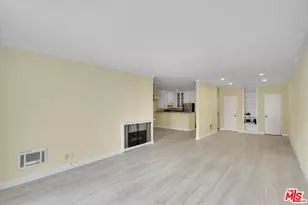 11645 Montana Ave, Los Angeles, CA 90049 - Photo 11