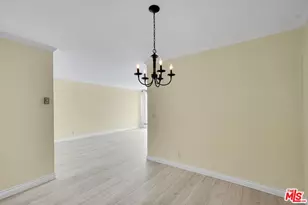 11645 Montana Ave, Los Angeles, CA 90049 - Photo 3