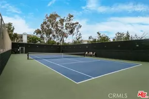 11824 Moorpark St, Studio City, CA 91604 - Photo 15