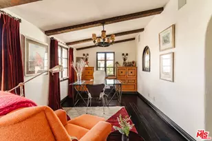 200 S Mansfield Ave, Los Angeles, CA 90036 - Photo 7