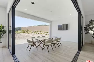 12061 N Northstar Ln, Porter Ranch, CA 91326 - Photo 37