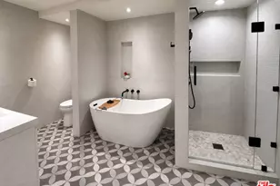 289 S Barrington Ave, Los Angeles, CA 90049 - Photo 13