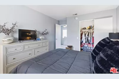 12328 Runnymede St #4, North Hollywood, CA 91605 - Photo 11