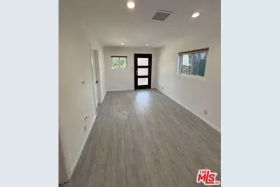 6813 Haywood St, Tujunga, CA 91042 - Photo 9