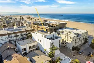 14 Mast St, Marina del Rey, CA 90292 - Photo 1