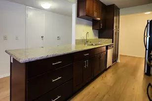 832 3rd St, Santa Monica, CA 90403 - Photo 9