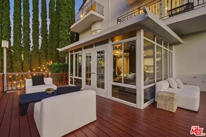 2591 Leicester Dr, Los Angeles, CA 90046 - Photo 29