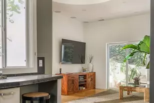 2123 Branden St, Los Angeles, CA 90026 - Photo 17