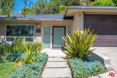 9537 Dalegrove Dr, Beverly Hills, CA 90210 - Photo 9