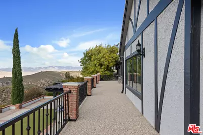 28765 Pine Canyon Rd, Green Valley, CA 93532 - Photo 47