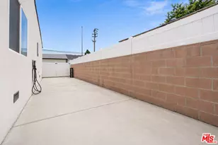 10554 Lanark St, Los Angeles, CA 91352 - Photo 17