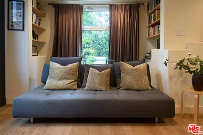 4132 Empis St, Woodland Hills, CA 91364 - Photo 23