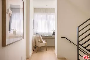 917 Hilldale Ave, West Hollywood, CA 90069 - Photo 15