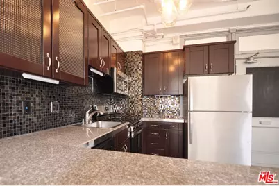 215 W 7th St #907, Los Angeles, CA 90014 - Photo 11