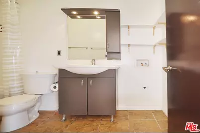 215 W 7th St #907, Los Angeles, CA 90014 - Photo 17
