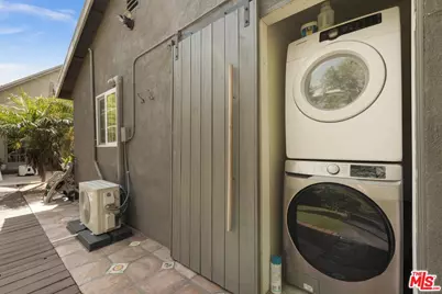 1927 S Marvin Ave, Los Angeles, CA 90016 - Photo 31