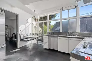 2775 Rinconia Dr, Los Angeles, CA 90068 - Photo 13