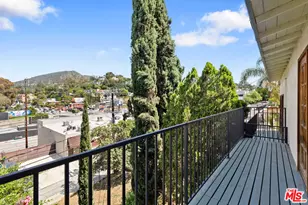 3242 Dos Palos Dr, Los Angeles, CA 90068 - Photo 27