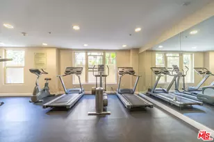 128 N Oak Knoll Ave, Pasadena, CA 91101 - Photo 23