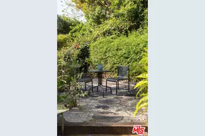 2206 Micheltorena St, Los Angeles, CA 90039 - Photo 39