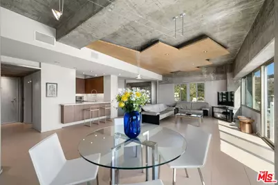 7135 Hollywood Blvd #1210, Los Angeles, CA 90046 - Photo 1