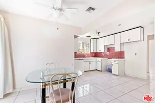 711 N Priscilla Ln, Burbank, CA 91505 - Photo 11