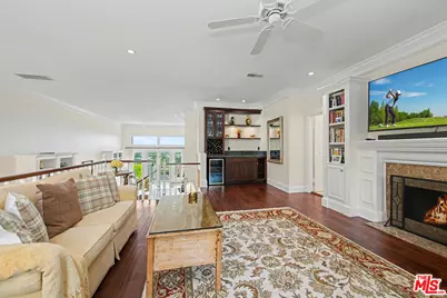 12544 The Vista, Los Angeles, CA 90049 - Photo 19