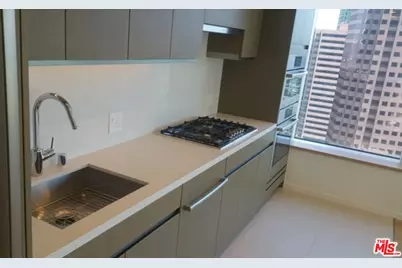 889 Francisco St #2503, Los Angeles, CA 90017 - Photo 5