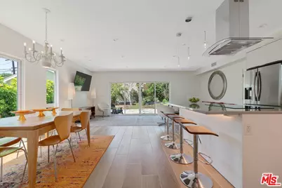 12413 Wagner St, Los Angeles, CA 90066 - Photo 9