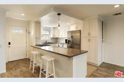 1837 11th St #3, Santa Monica, CA 90404 - Photo 11