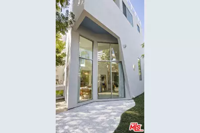 1244 14th St #A, Santa Monica, CA 90404 - Photo 1
