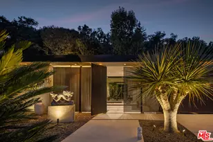 1087 Moraga Dr, Los Angeles, CA 90049 - Photo 27